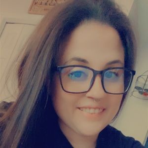 Meet your Posher, Sarah a